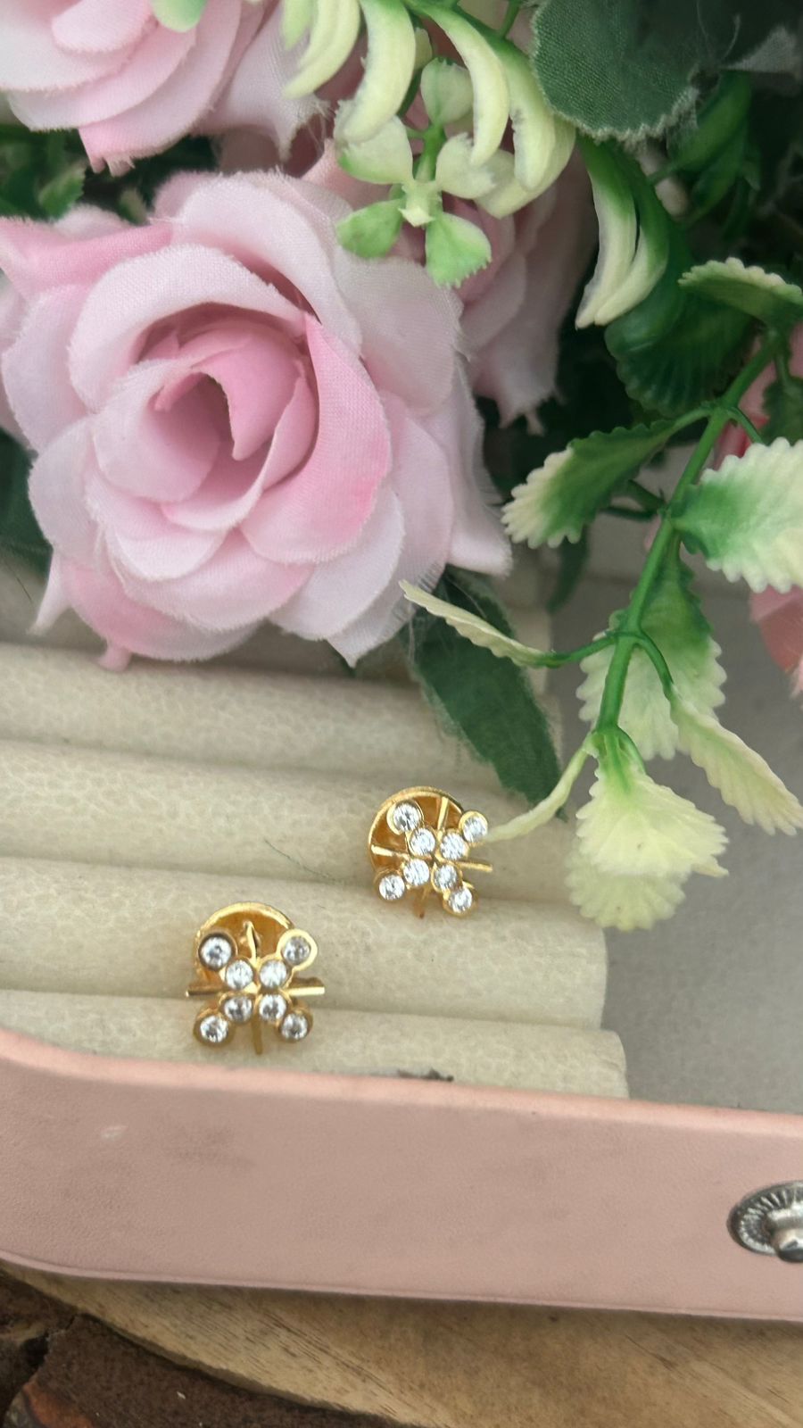 Polished Panchaloham Starburst Floral Stone Stud Earrings – Traditional Daily Wear