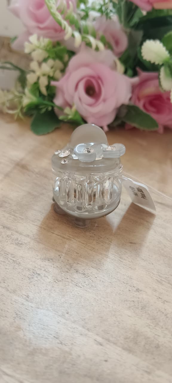 Flower Design Mini Hair Claw Clips with Crystals – Stylish Hair Accessories