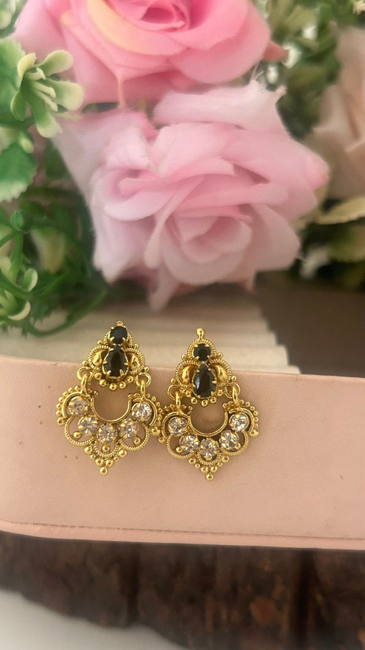 Classic South Indian Black & White Stone Screw Back Stud Earrings