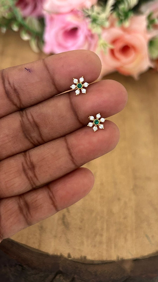 🌸 “Elegant Floral Second Tops”✨ “Mini Flower Design 6 petals Studs” same like nose pin patteren