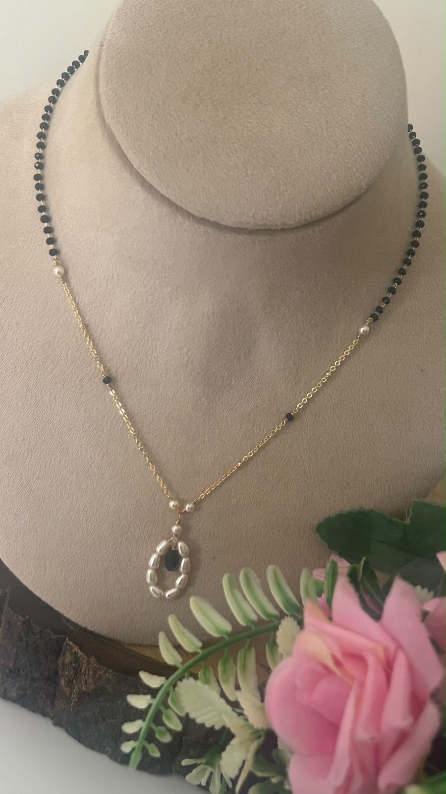 Elegant Black Beads Chain with Pearl Hoop Pendant in 16 to 18 inches