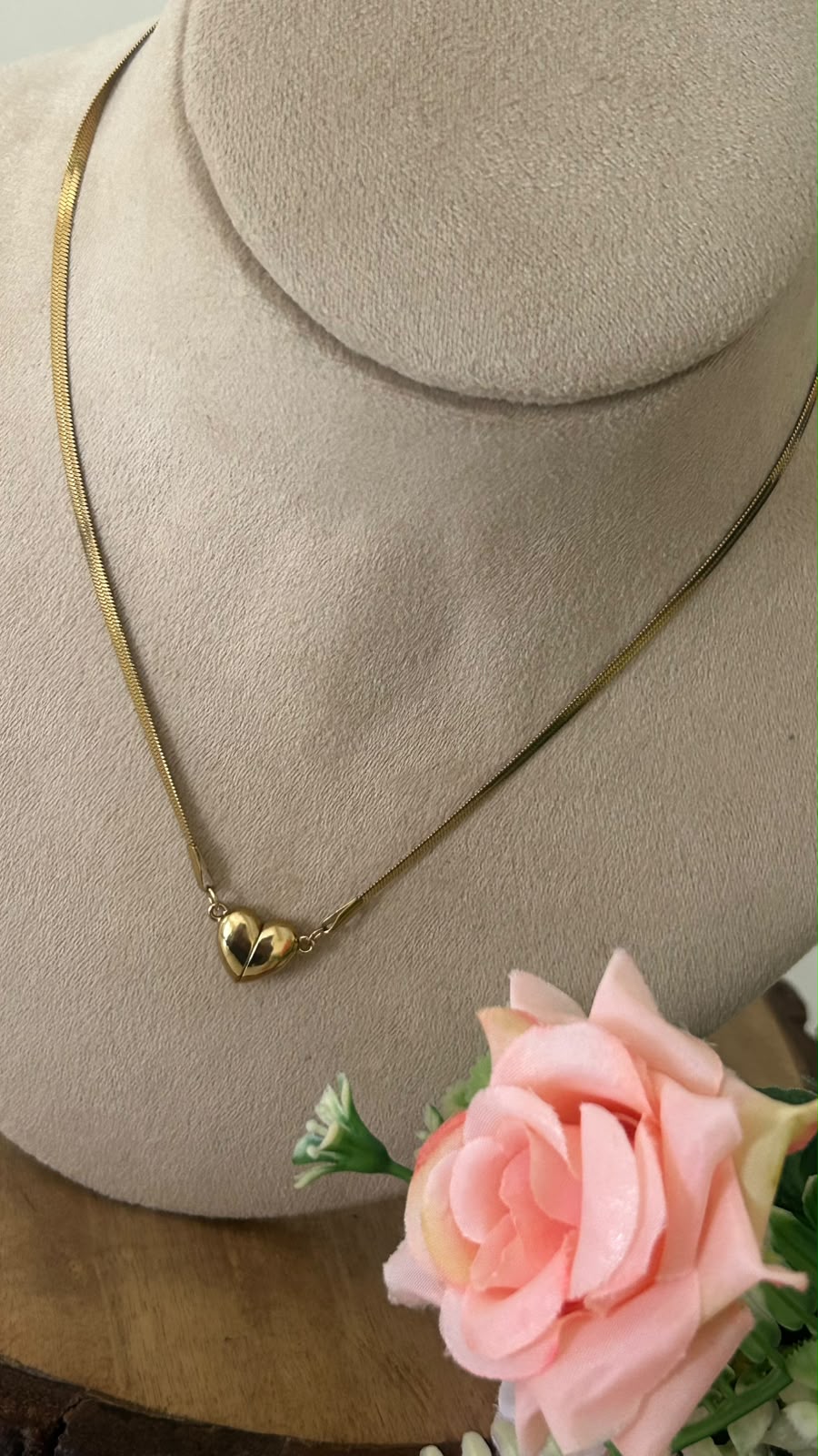 Stainless Steel Gold Heart Magnetic Pendant Chain