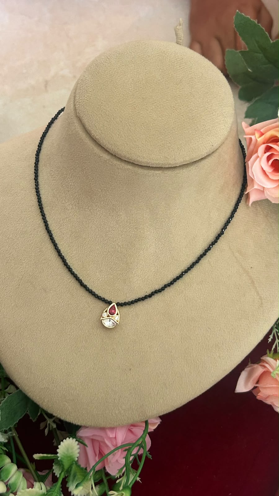 Elegant Invisible Black Beads Necklace with Ruby and White Ad Drop Pendant for Women