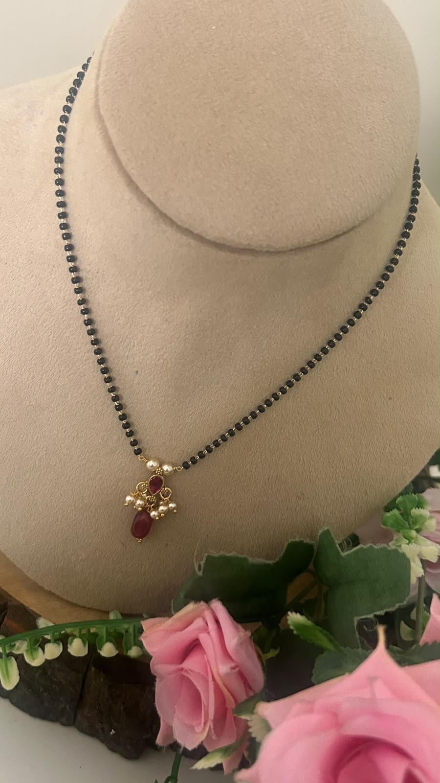 Ruby Stone  kundan Pendant Black Beads Mangalsutra with Pearl Cluster for Women