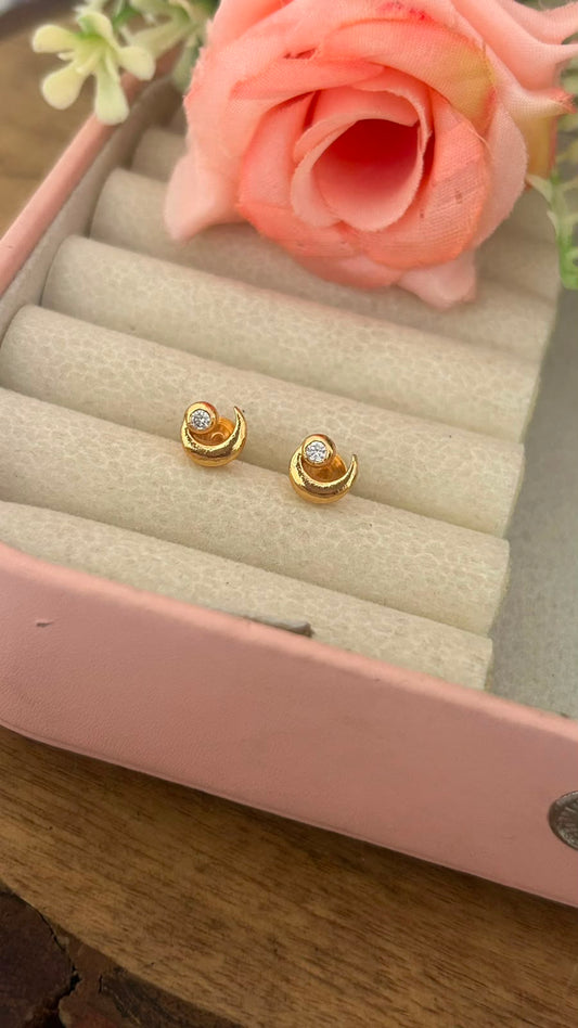Panchaloham Crescent Moon Stud Earrings for Women