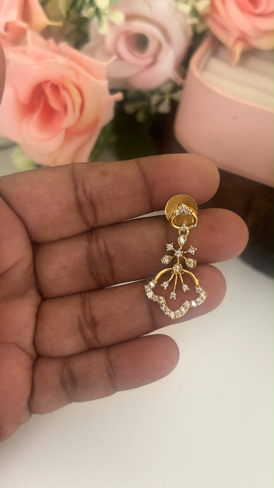 Elegant Crystal Flower Drop Earrings in pushback