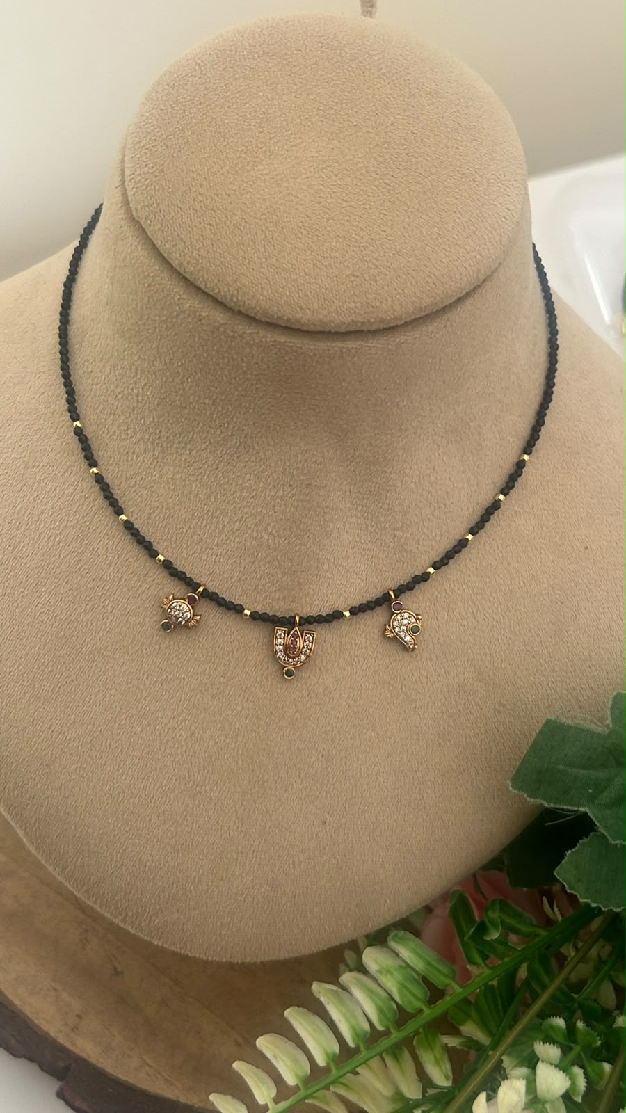 Black Beads Tirunamam Design Mangalsutra | 14–15 Inches