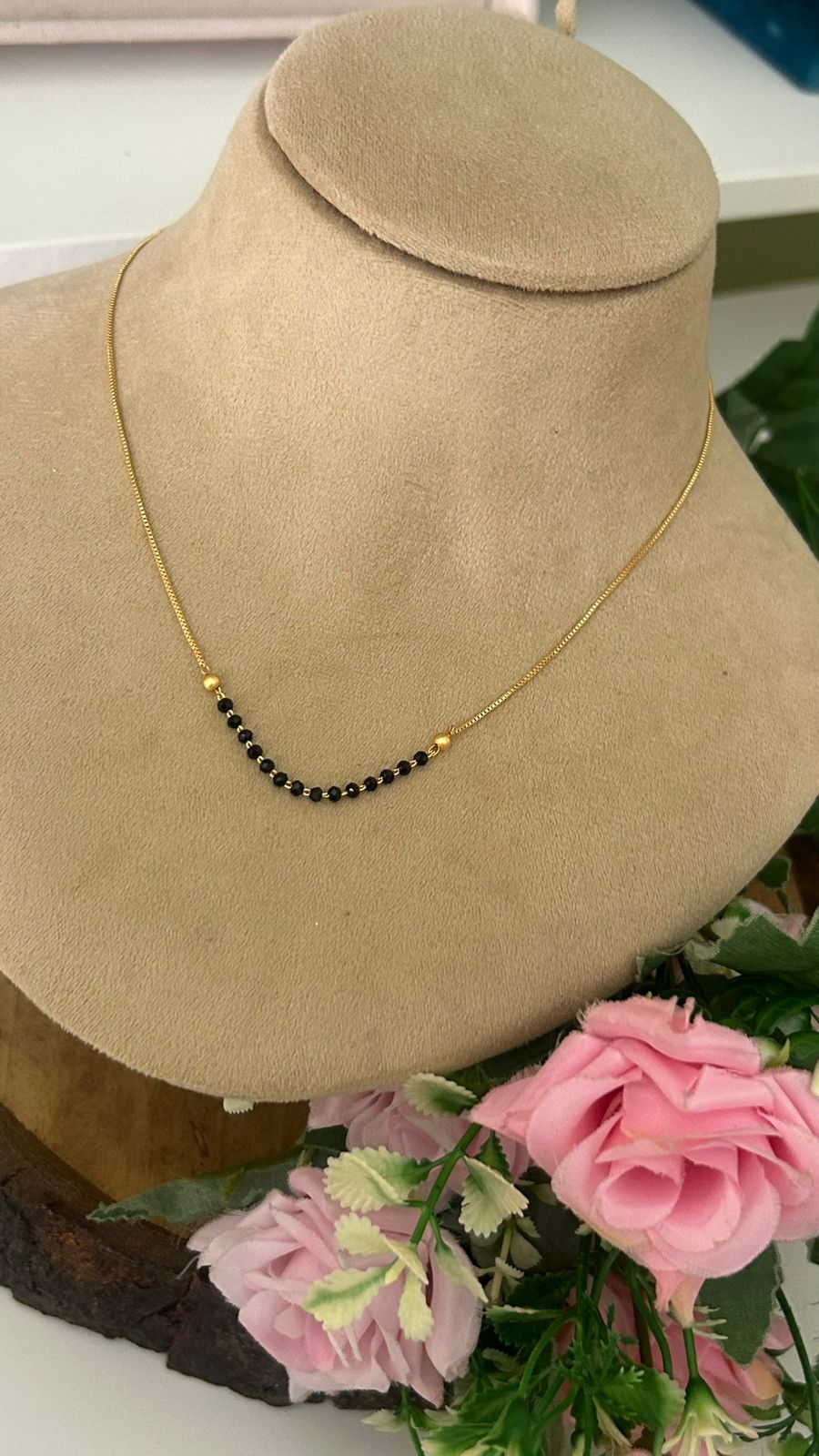 Dainty Single Line Black Bead Station Necklace without Pendant