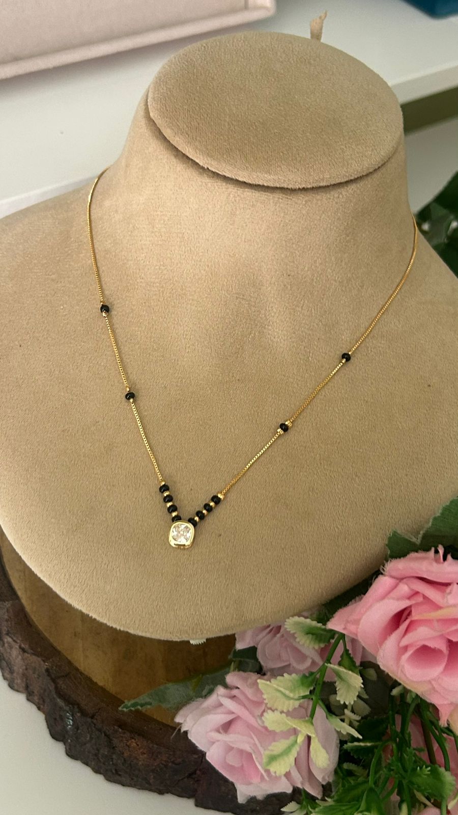 Minimalist Gold Mangalsutra with Cushion Cut White Gemstone