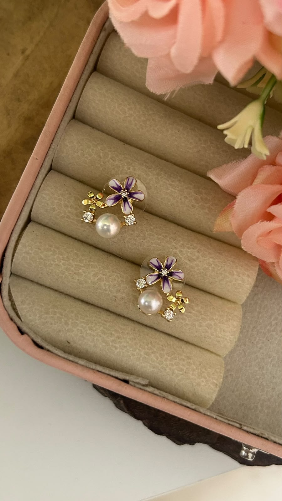 Gold Plated Original Pearl Earrings with Purple Floral & Crystal Detailing – Elegant Women’s Earrings