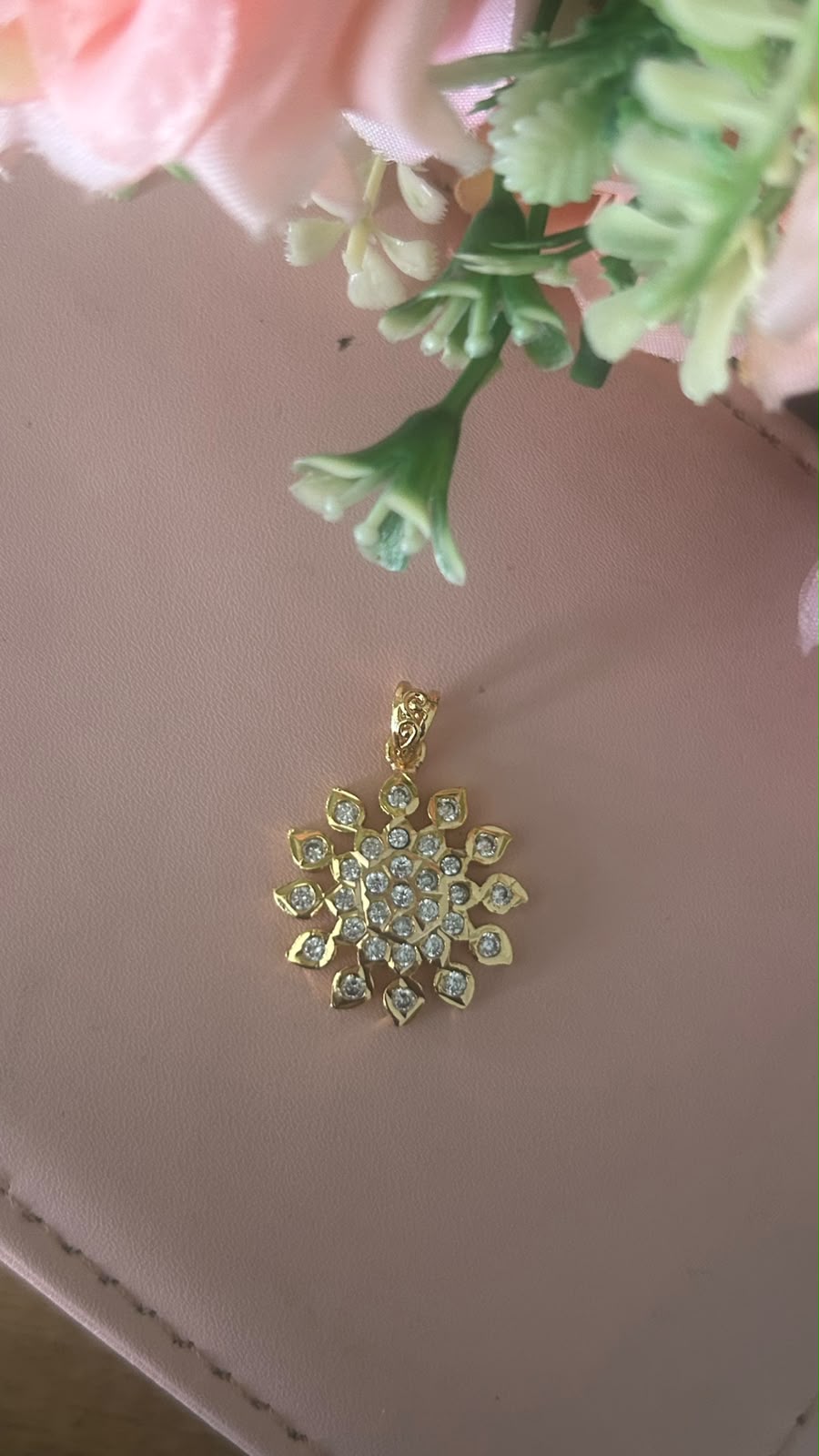 Panchaloham Polished  full white Stone Studded Floral Locket | Elegant Gold Finish Pendant