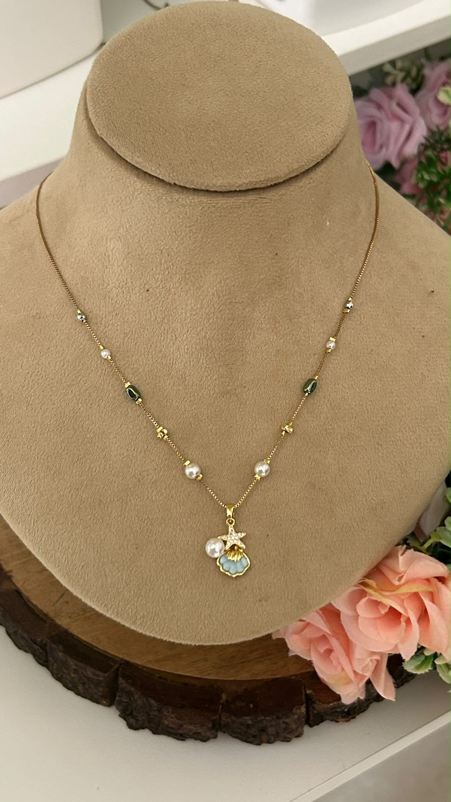 Modern Minimalist Sea Shell & Starfish Pendant Chain with Pearl Accents