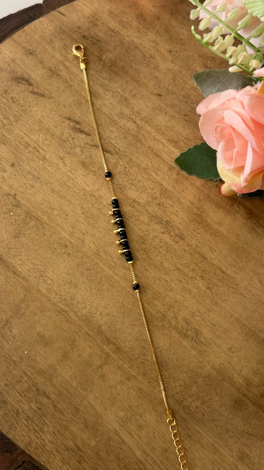 Minimalist Cluster Black Beads Bracelet with Gold Bead Highlights