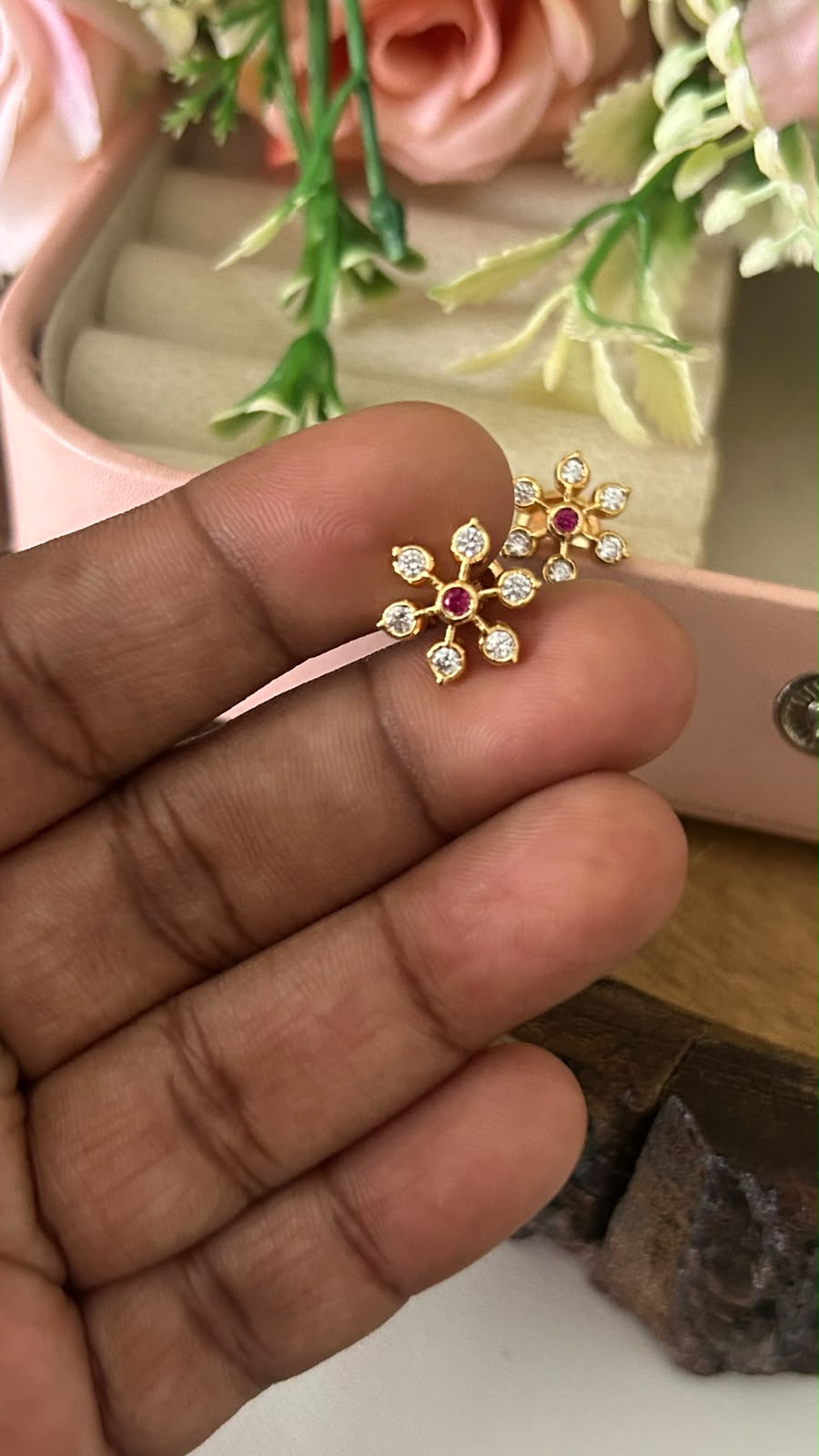 Panchaloham Polished Twinkle Star CZ Earrings in full white with middle red