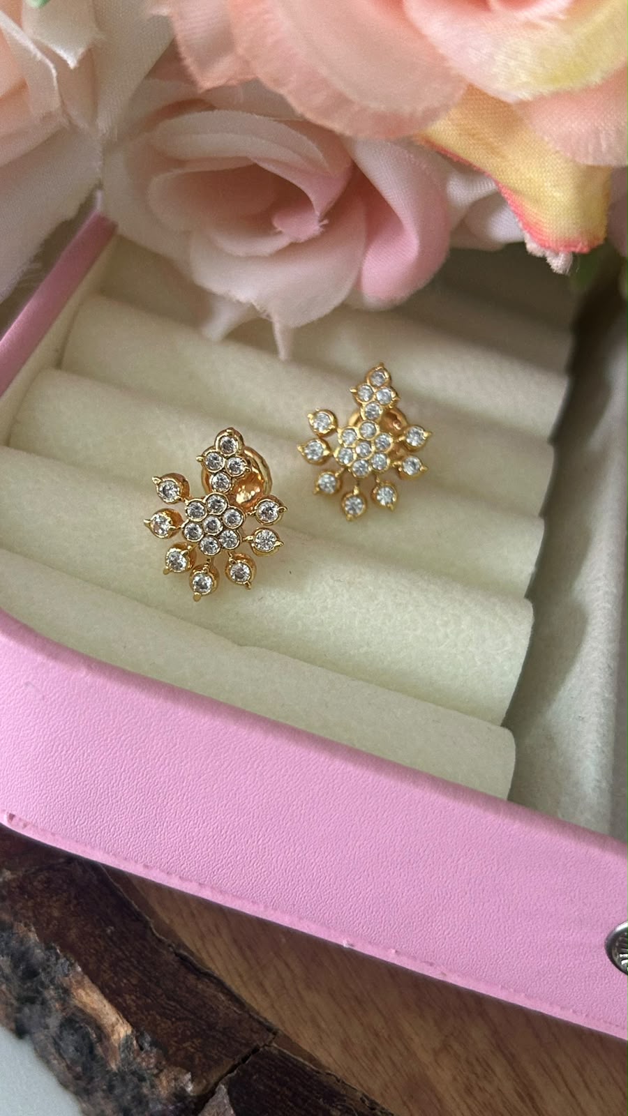 Ethnic Floral Panchaloha Stone Stud Earrings – Traditional Design in small size