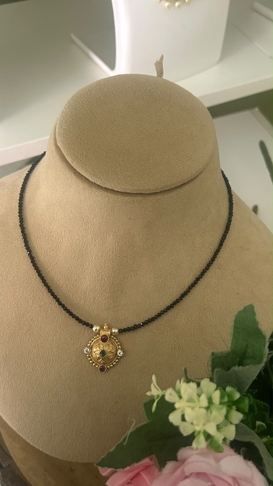 Elegant Invisible Black Beads Mangalsutra with Traditional Panchaloham Floral Dollar Pendant for Women