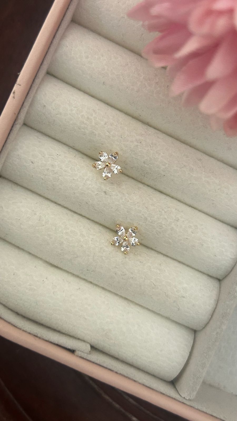 Petal Flower Stud Earrings for Women – Gold Plated Minimalist Floral Jewelry