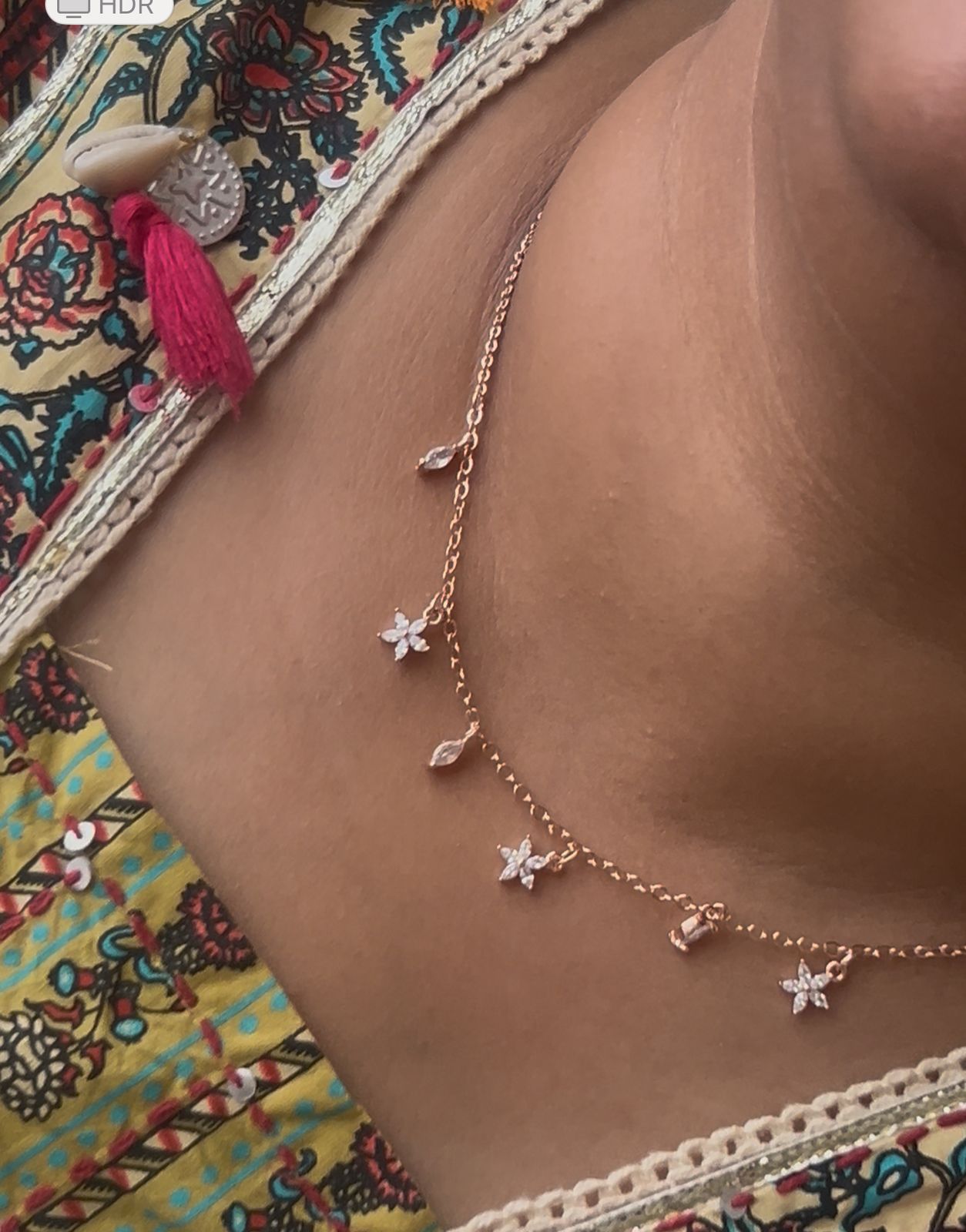 Chocker cum chain with flowers