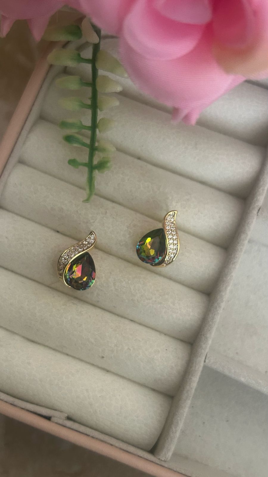 Amethyst Flame Drops – Teardrop Crystal Earrings with Gold Curve Accent