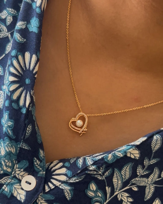 CZ love symbol chain