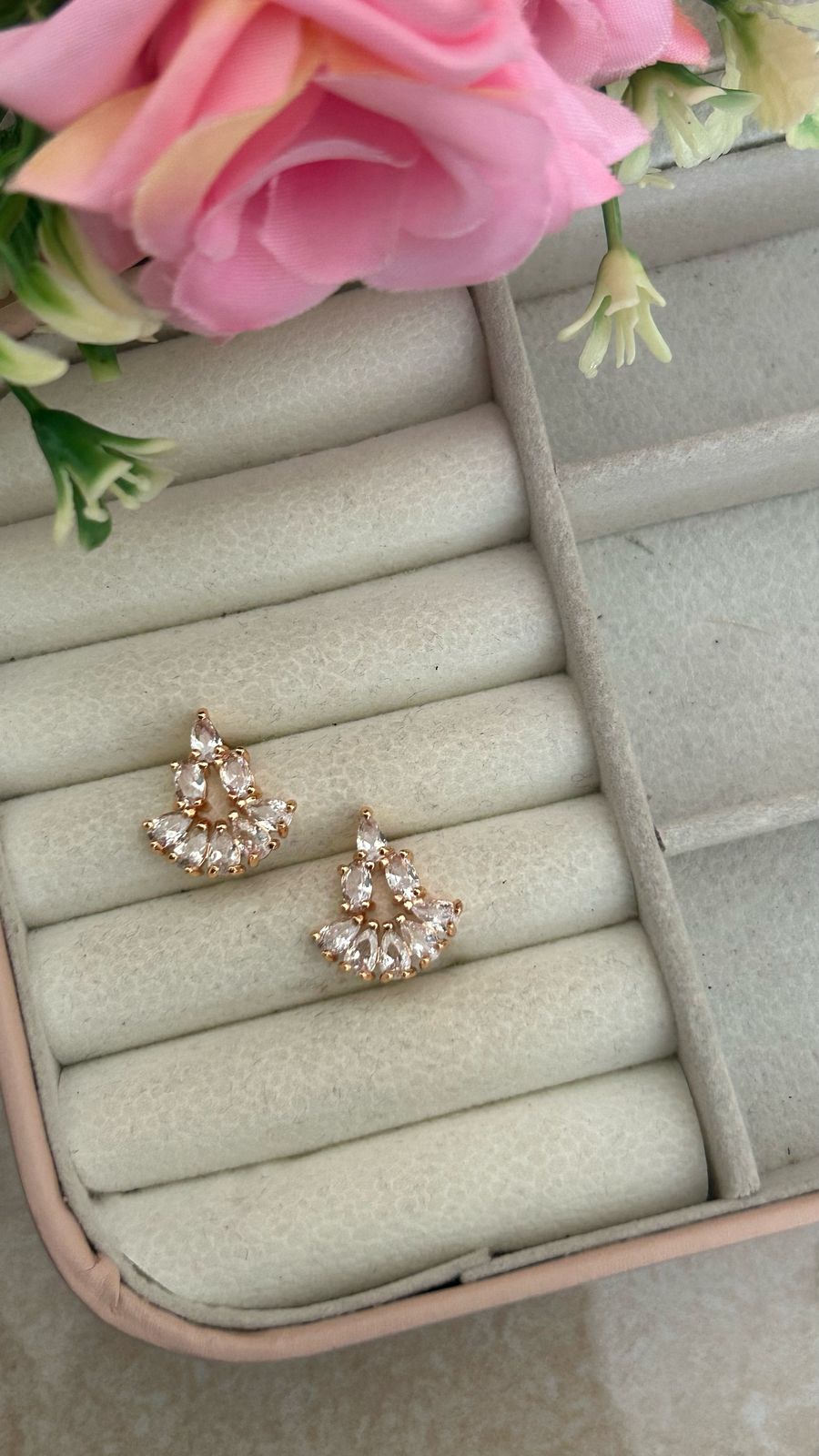 Graceful Crown Sparkle Studs