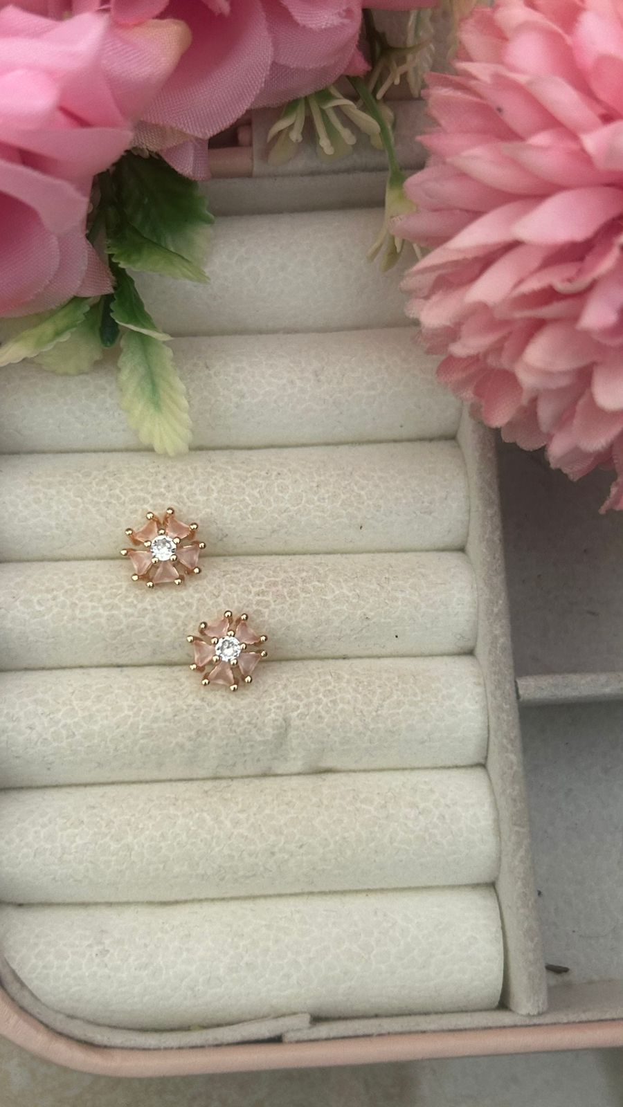 Elegant Gold-Tone Diamond Cluster Earrings for Daily Wear
