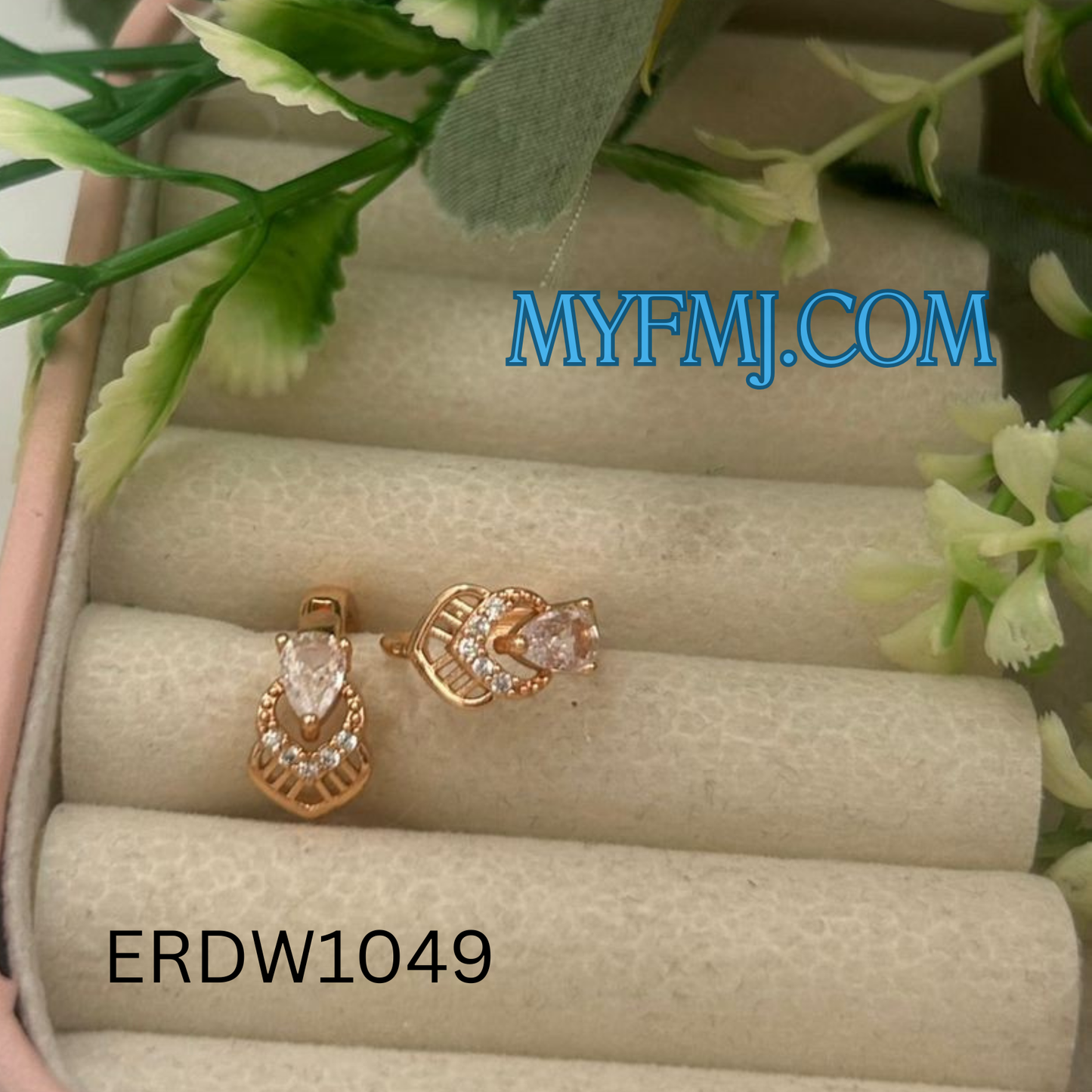 TRIPLE LAYER EARRINGS